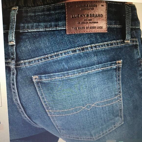 NWT - LUCKY BRAND - Sweet & Straight Crop Jeans - Picture 10 of 16
